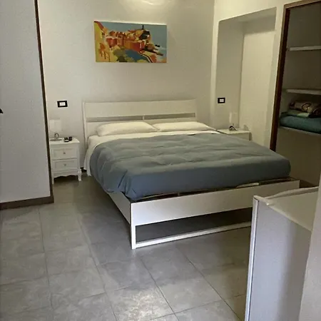 Konukevi L'acciuga La Spezia