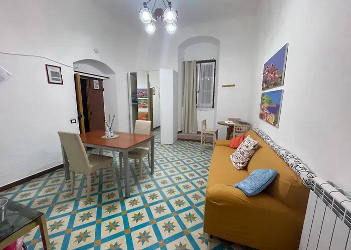 L'acciuga 3* 라스페치아